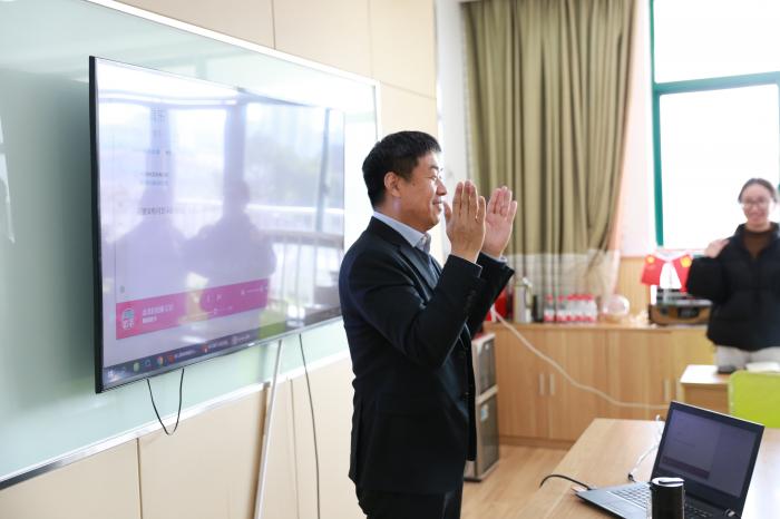 怀阳光心态，做幸福教师——汾湖城区幼儿园庆祝妇女节心理健康指导活动